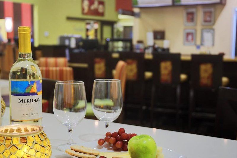 Courtyard By Marriott Bradenton Sarasota/Riverfront Екстер'єр фото