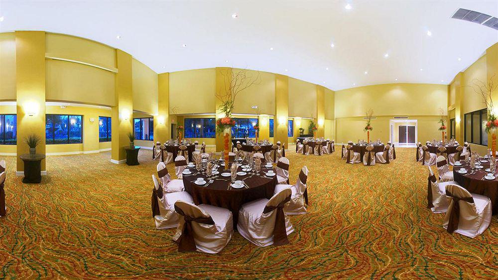 Courtyard By Marriott Bradenton Sarasota/Riverfront Екстер'єр фото