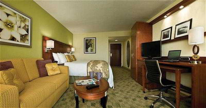 Courtyard By Marriott Bradenton Sarasota/Riverfront Екстер'єр фото